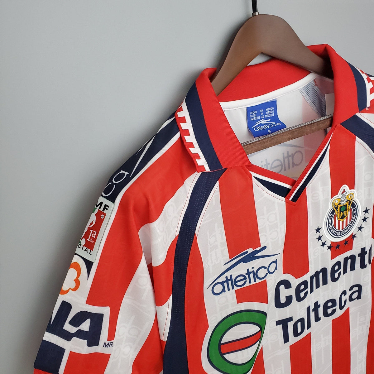 Chivas 1999-2000 Local