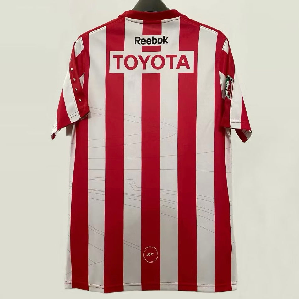 Chivas 2010-2011 Local