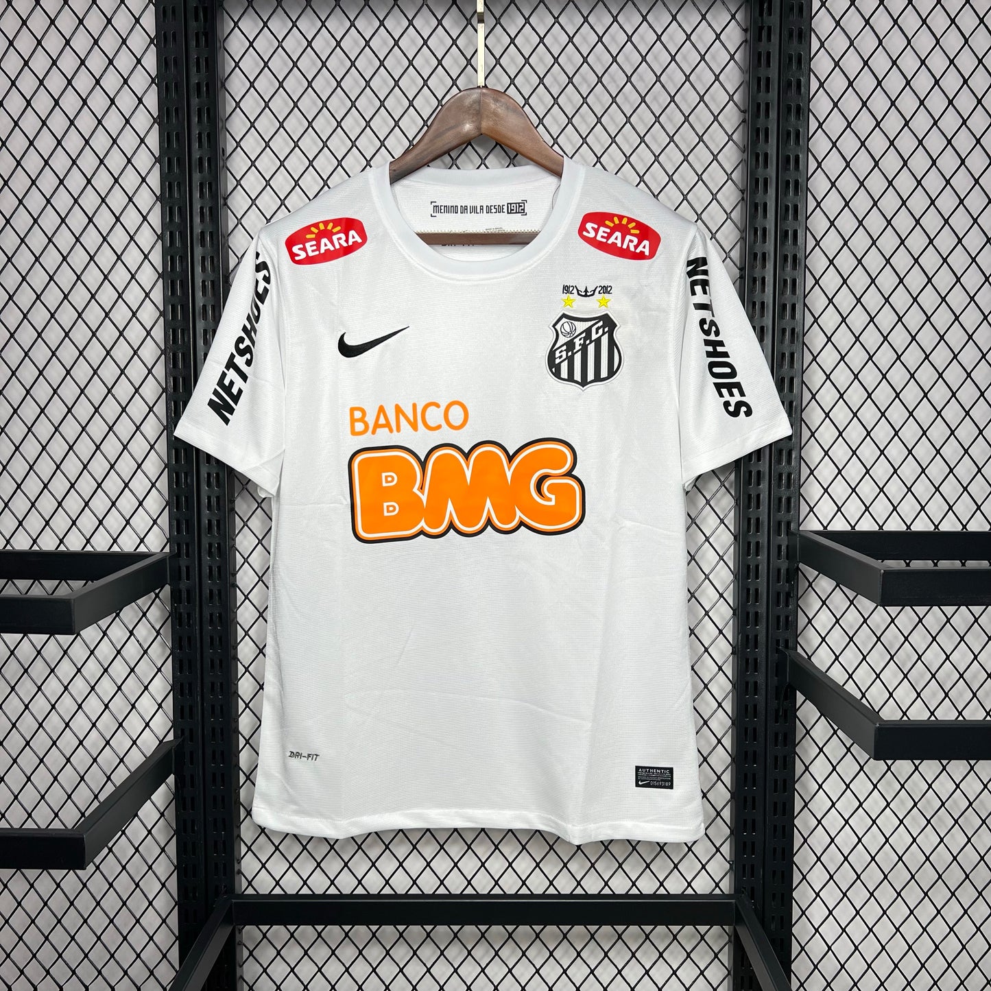 Santos 2011-2012 Local