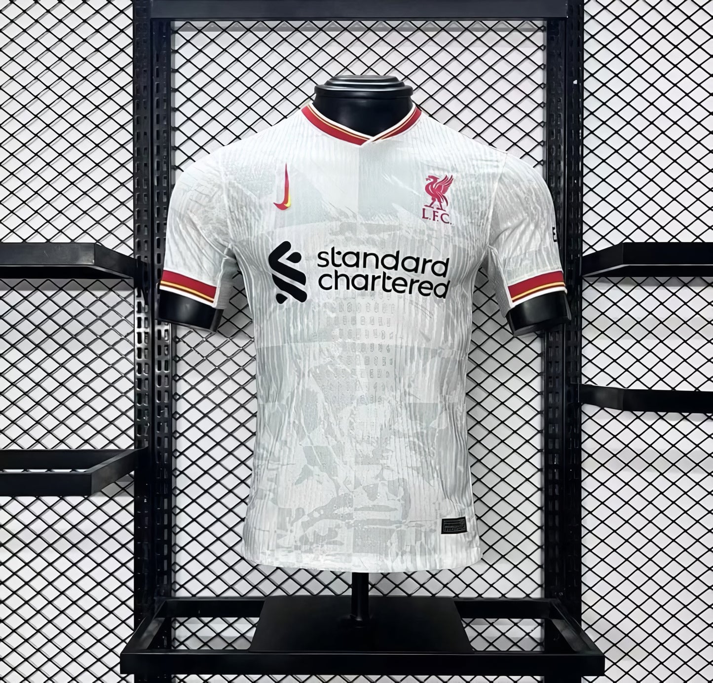 Liverpool 24/25 Alternativo